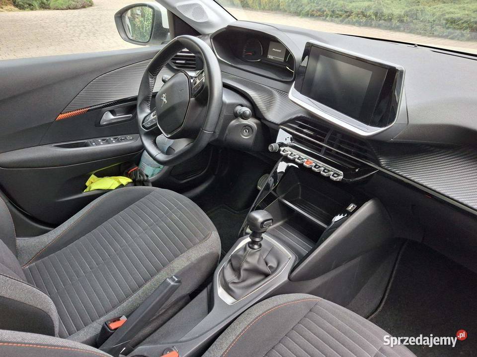 Peugeot 208 pierwszy właściciel bezwypadkowy z benzyna śląskie Wola sprzedam