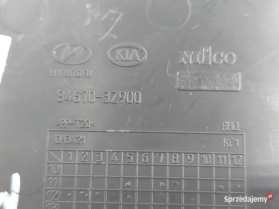 HYUNDAI i40 BLUE 13r schowek środkowy tunelu Schowki, półki Kielce