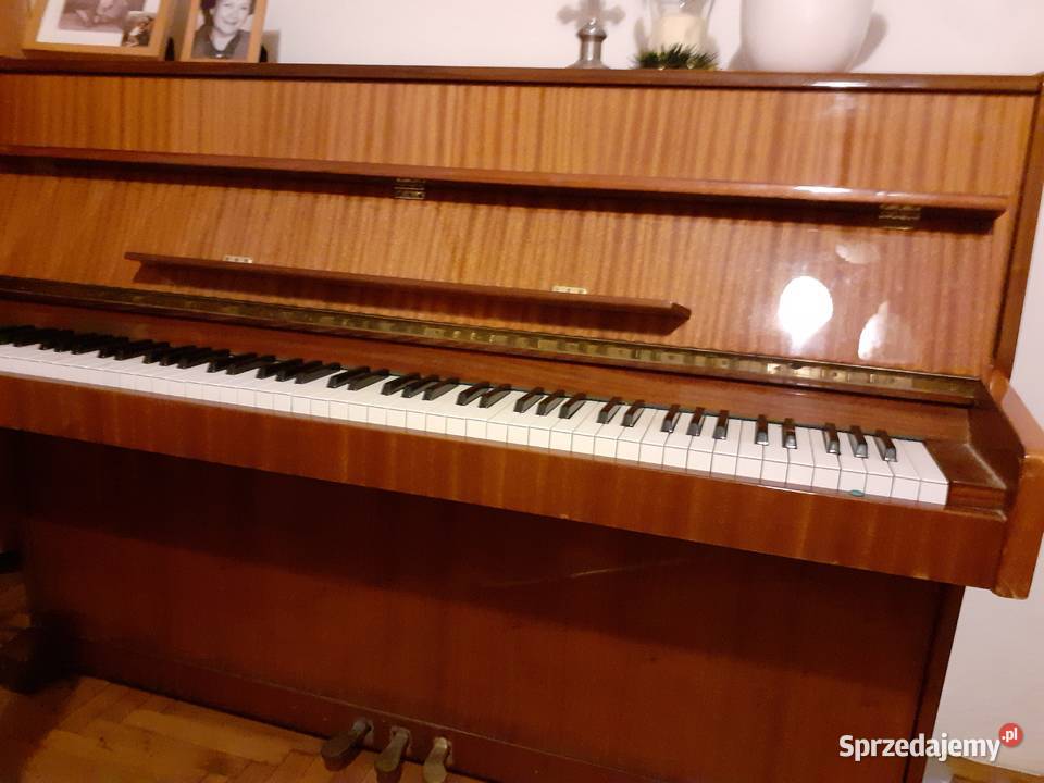 Pianino Legnica Jawor