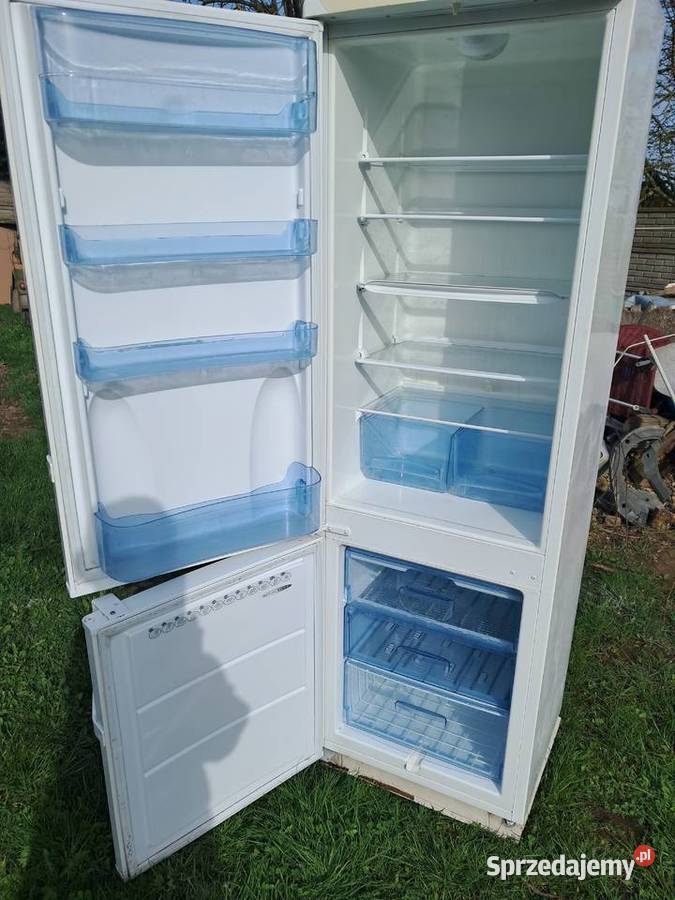 Fontannę figurki parasole i inne Szczecin