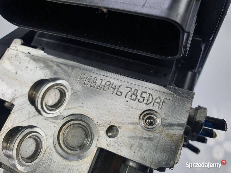 POMPA ABS HAMULCOWA MERCEDES C W205 4MATIC osobowe Lipno sprzedam