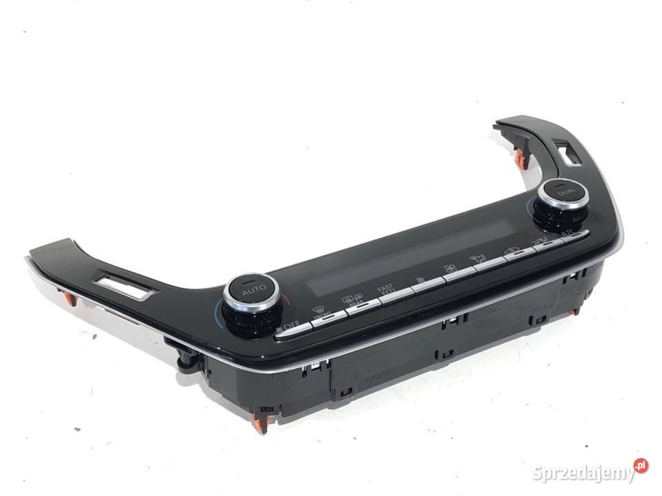 PANEL STEROWANIA NAWIEWU TOYOTA COROLLA E21 osobowe sprzedam