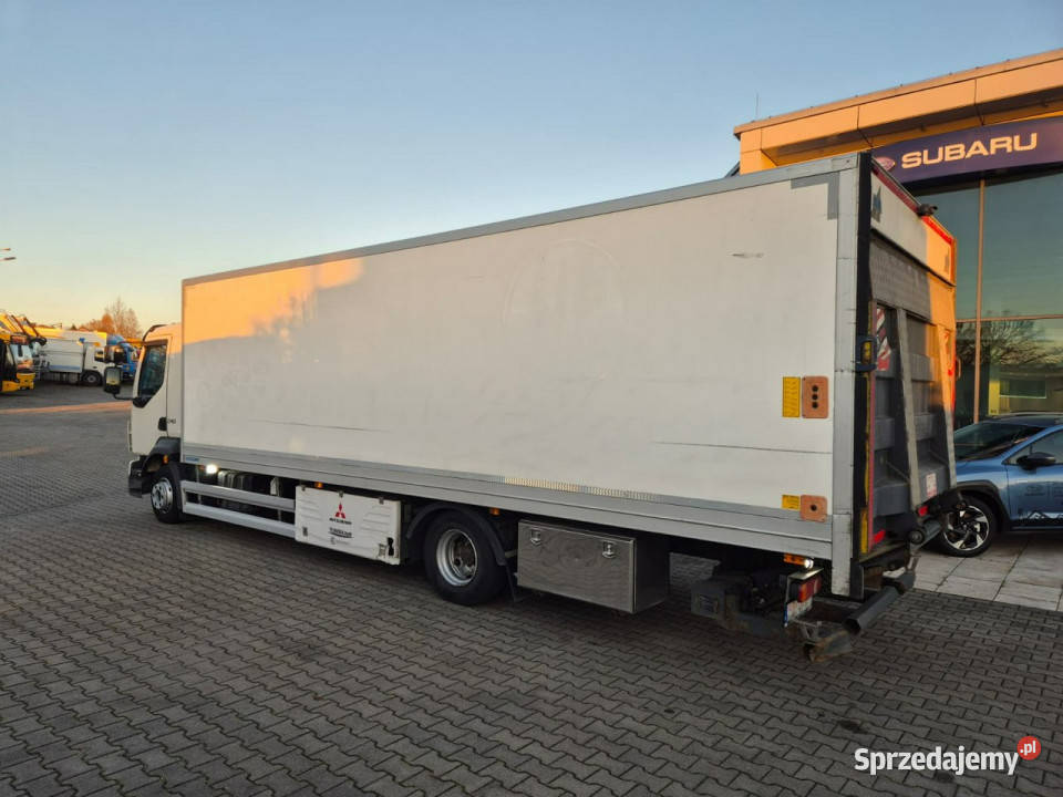 Volvo FL240 Volvo FL 240 4X2 18 EP CHŁODNIA SKAB śląskie sprzedam