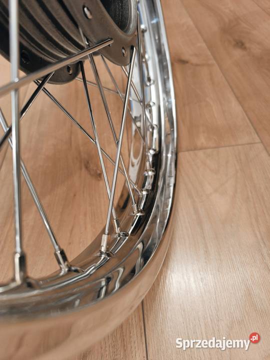 KOŁA WSK 125 B3 KOMPLET wycentrowane chromowane