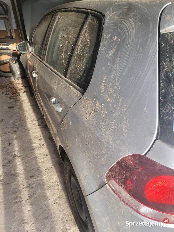 Golf 6 uszkodzony 16l Resko