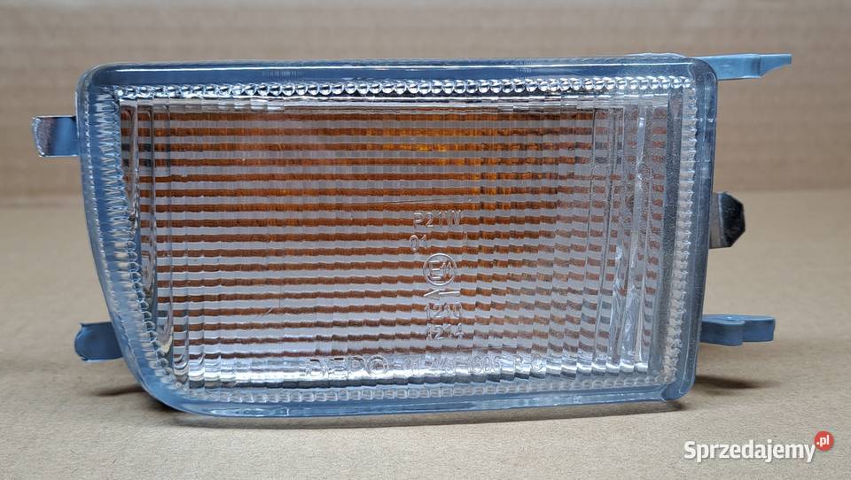 DEPO KIERUNKOWSKAZ LEWY PRAWY PRZÓD VW GOLF III osobowe Mielęcin