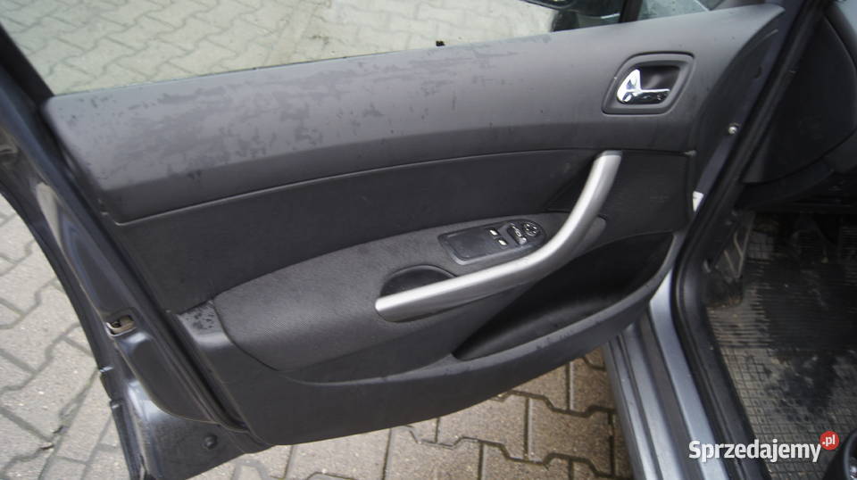 Ładny ekonomiczny z klimatyzacją Warszawa