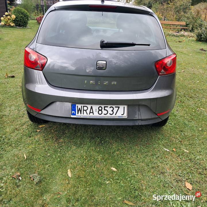 Zadbane auto SEAT Ibiza 2013 produkcji Radom sprzedam
