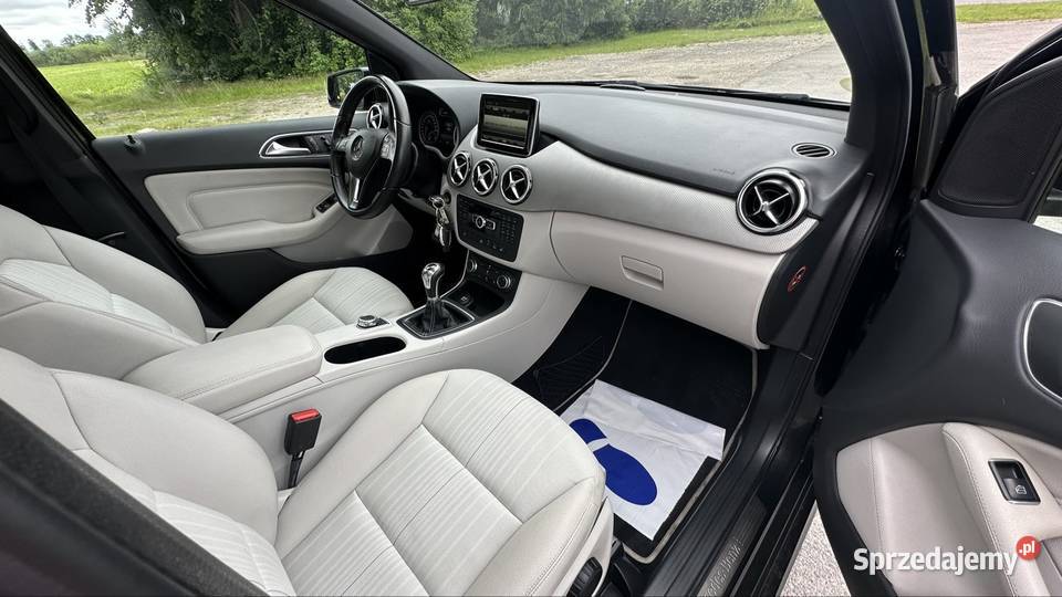 Raty 115 serwis ASO AMG LINE Navi Kamera Xenon gniazdo USB
