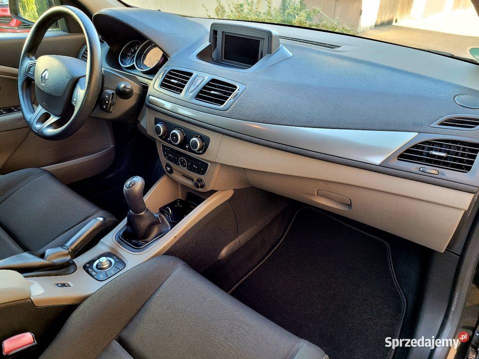 Renault Megane 16 benzyna bezwypadkowy zadbany 4/5 Niepołomice sprzedam