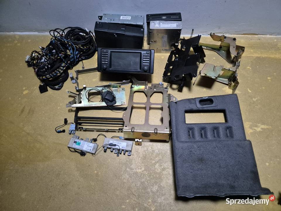 BMW E39 zestaw multimedialny nawigacja 16x9 tv Łódź