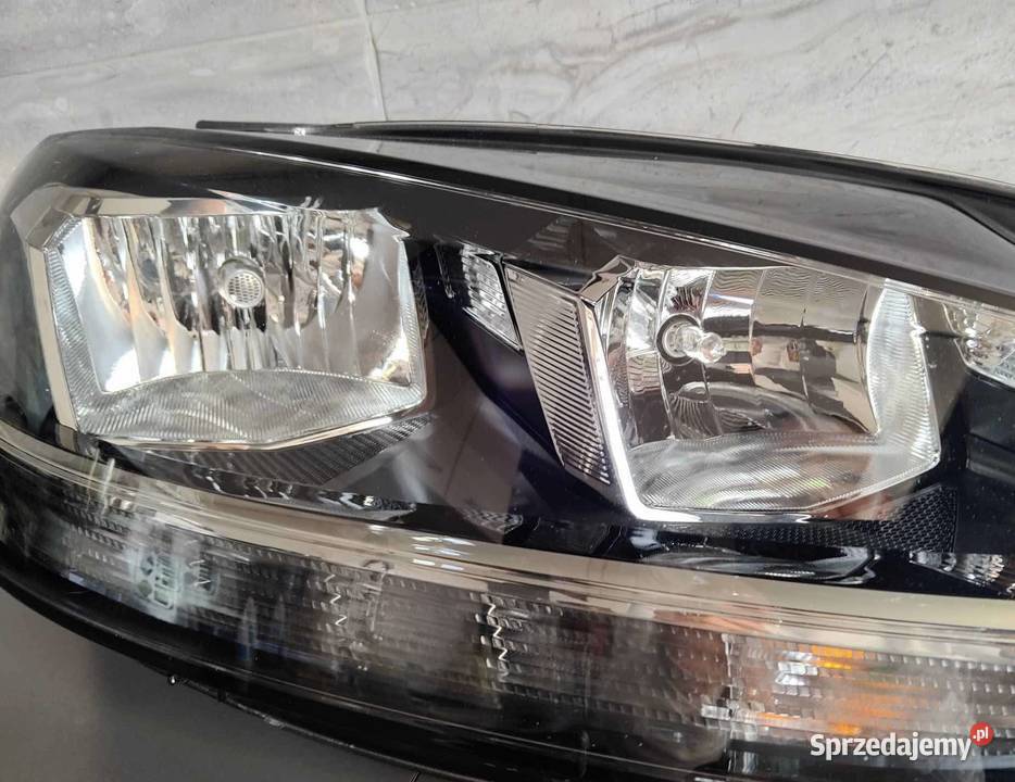 VW GOLF 7 PRAWA LAMPA PRZÓD ZWYKŁA LED Ostroróg