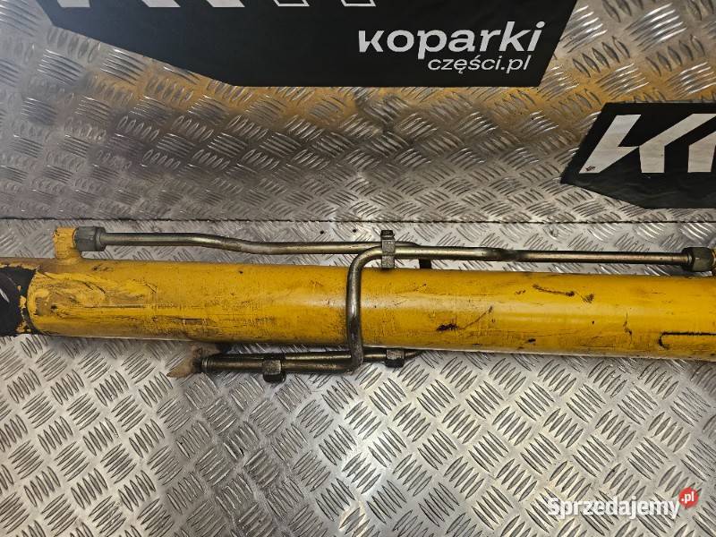 Siłownik podnoszenia łyżki Komatsu WB91 WB93 pomorskie