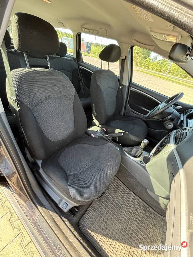 Citroen C5 fl kombi 20 benzyna 140 koni brązowy sprzedam