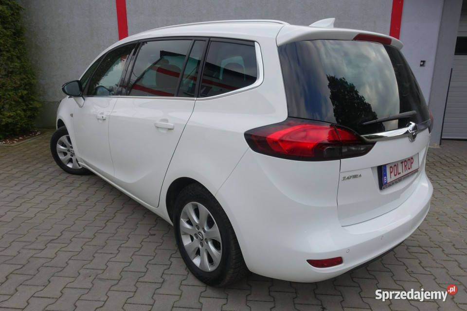 Opel Zafira 14i Klimatyzacja Alu Ledy KamCof 7 garażowany Częstochowa sprzedam