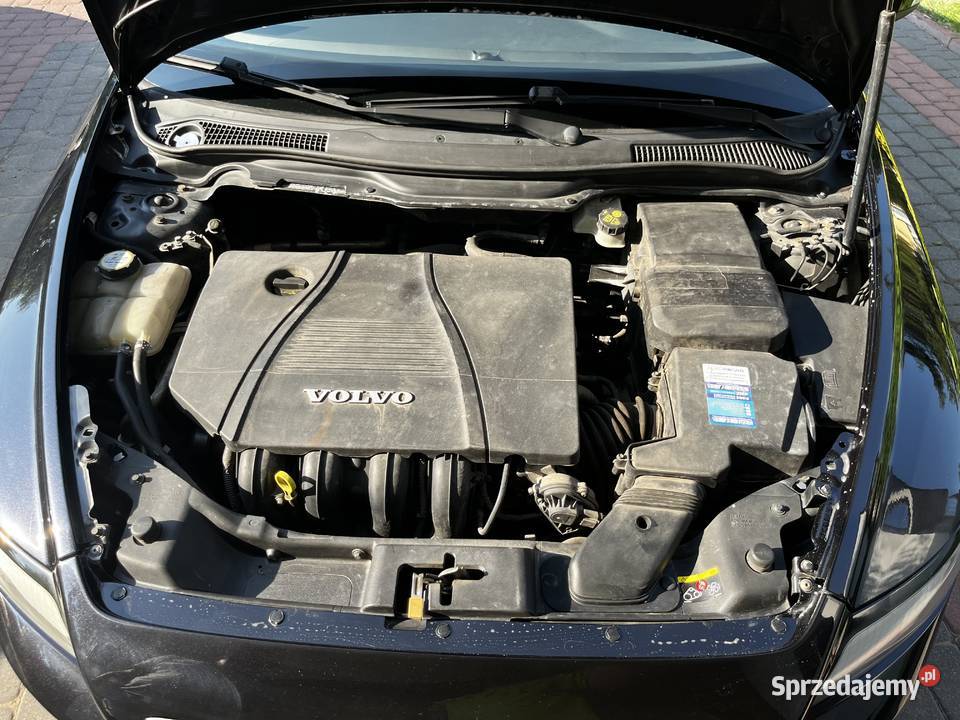 Volvo S40 18 Benzyna 125 2008 110 783 czarny
