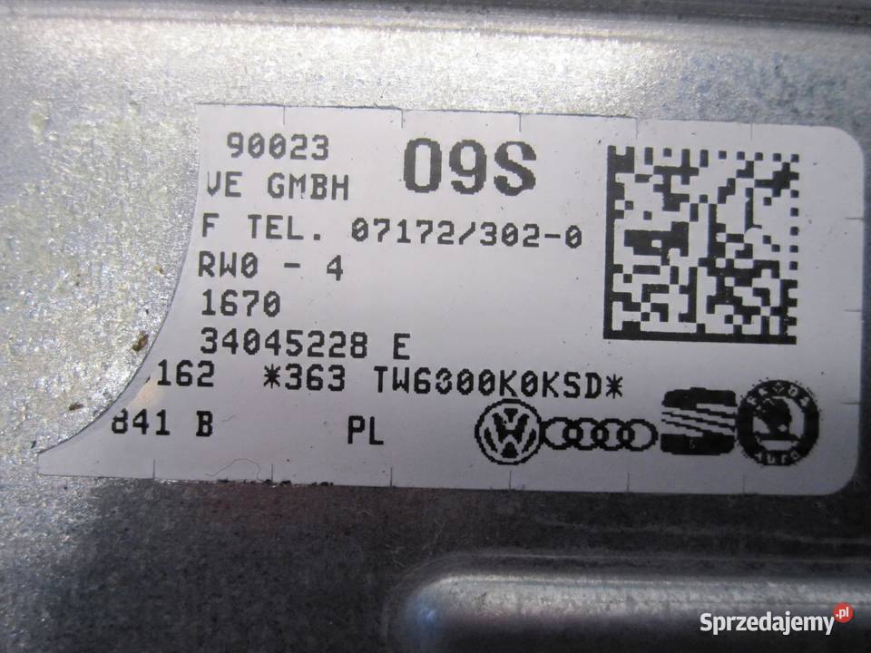 VW GOLF VI 10r poduszka kolanowa 34034012 osobowe sprzedam