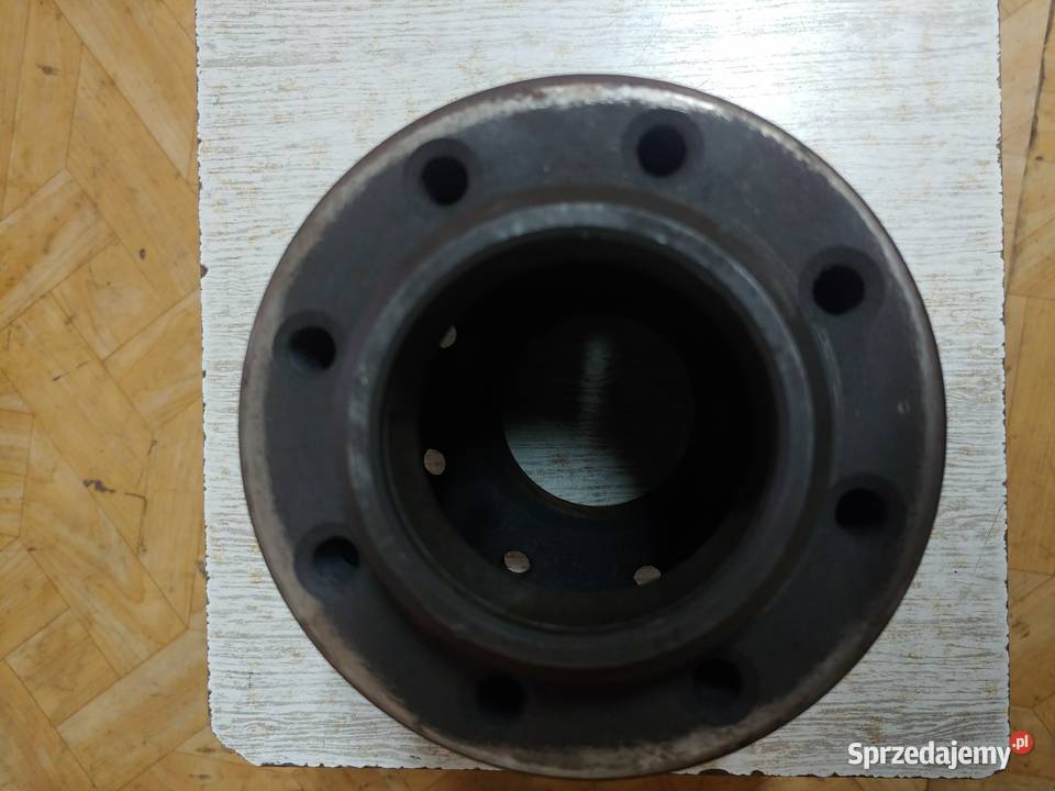 Tuleja piasta zespołu pasowego Bizon 5040270400 lubelskie Stoczek Łukowski