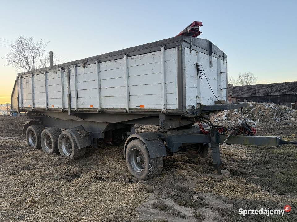 Sprzedam naczepę rolniczą wywrotkę Moessbauer Przyczepy rolnicze Maszyny rolnicze Człopa