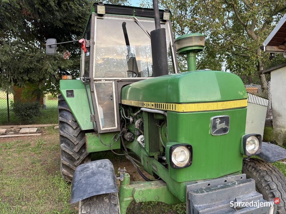 John Deere 3130