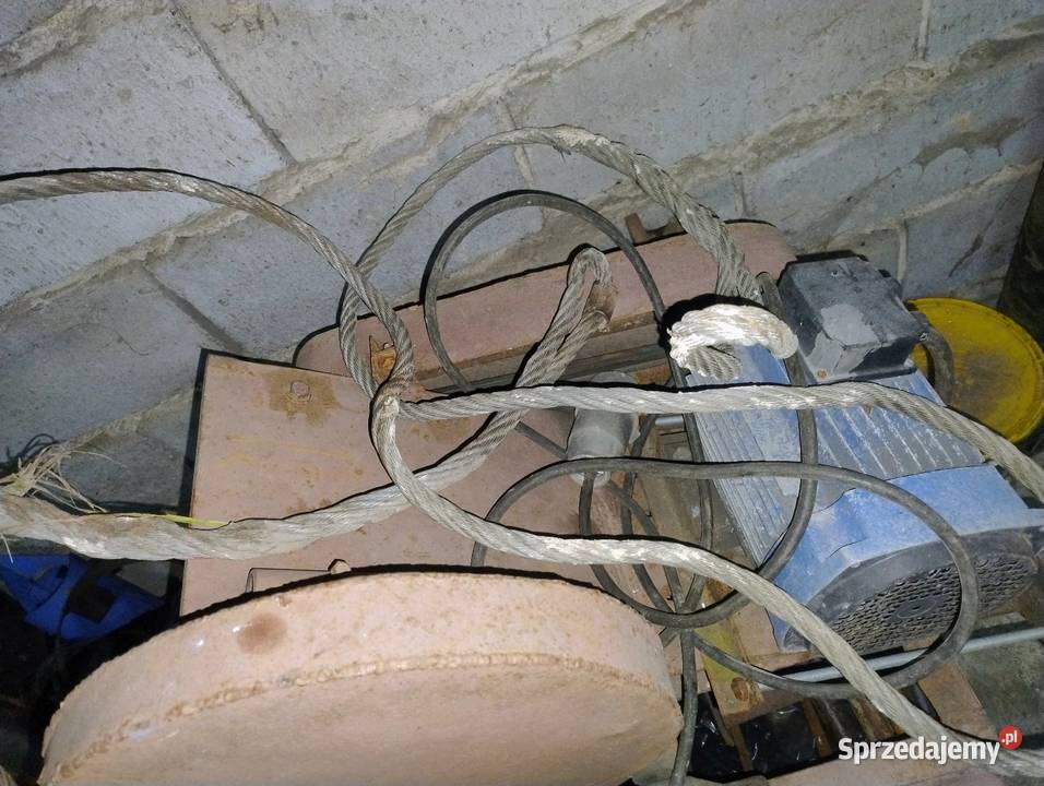 Przecinarka do metalu piła ukośnica Lubomin