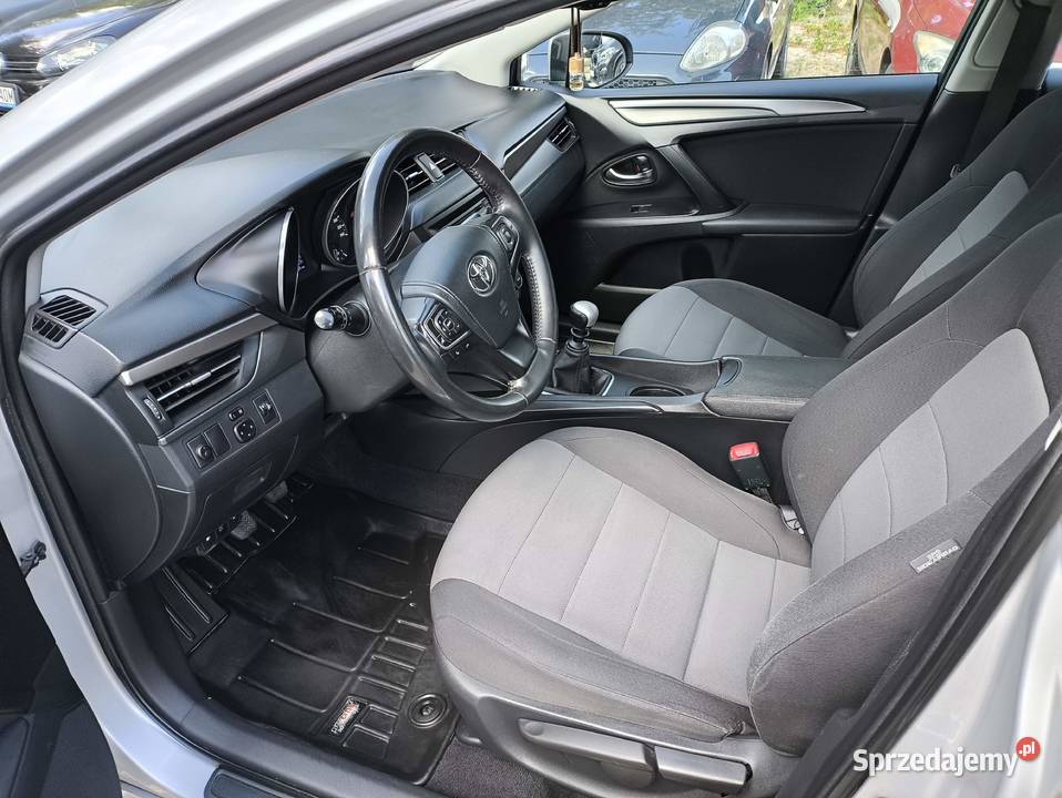 Toyota Avensis IV pierwszy właściciel Avensis Olsztyn