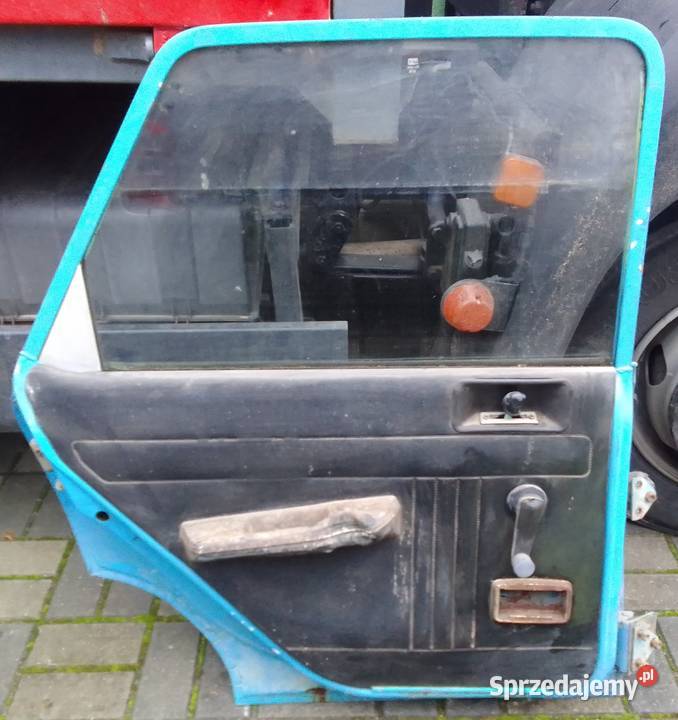 Drzwi samochodowe RENAULT 12 R12 DACIA 4 osobowe