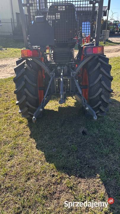 Mikrociągnik Kubota B1181 4x4 DIESEL RATY 0 Skrzynia biegów Manualna pomorskie