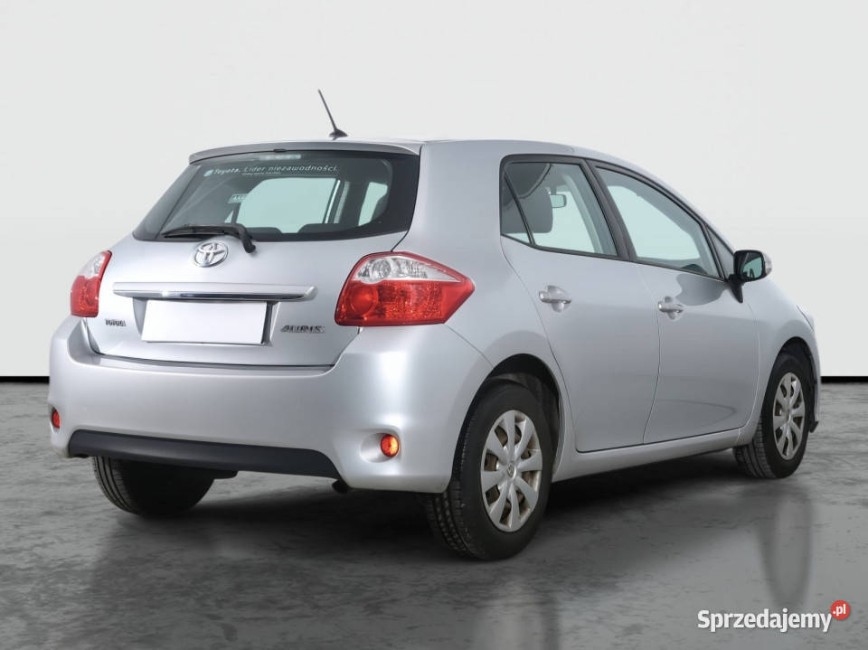 Toyota Auris 13 Dual VVTi ESP sprzedam