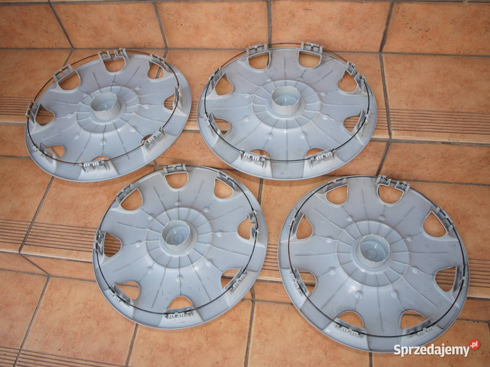 VW kołpaki 16 oryginalne nowe komplet 4 sztuki wielkopolskie sprzedam