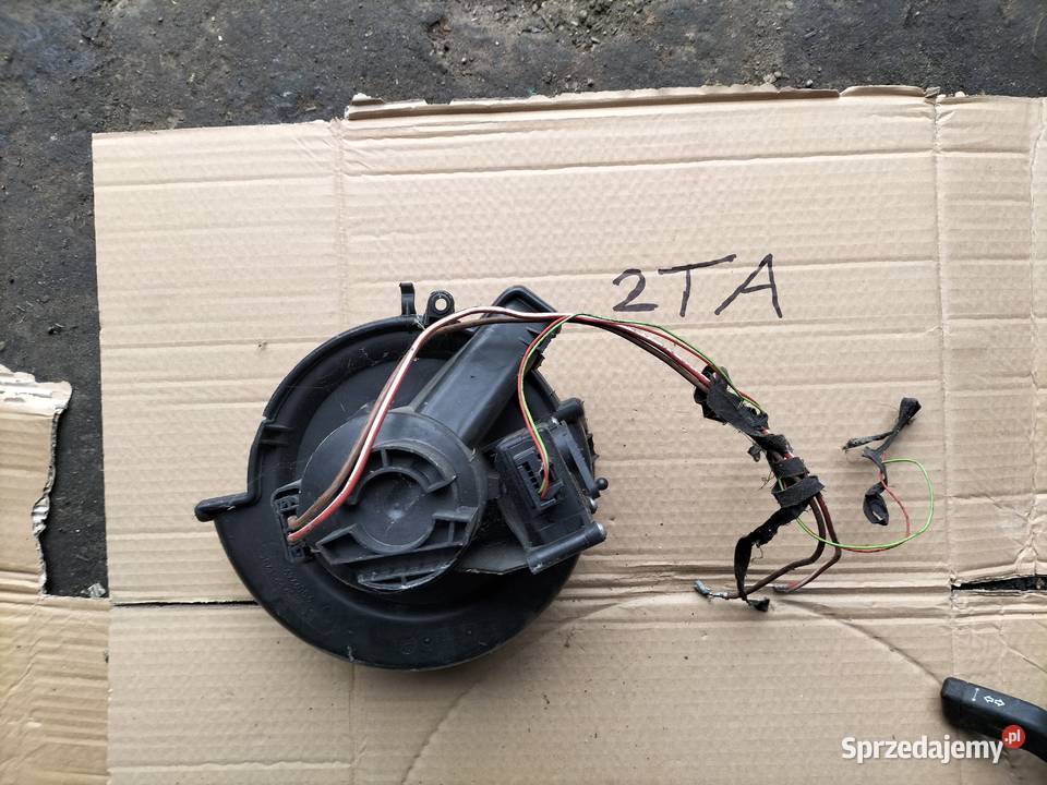 WENTYLATOR DMUCHAWA OPEL ZAFIRA A 13159913 lubelskie Kamień-Kolonia