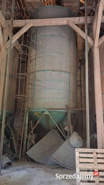 Silos zbozowy lejowy PETKUS Bukówiec Górny