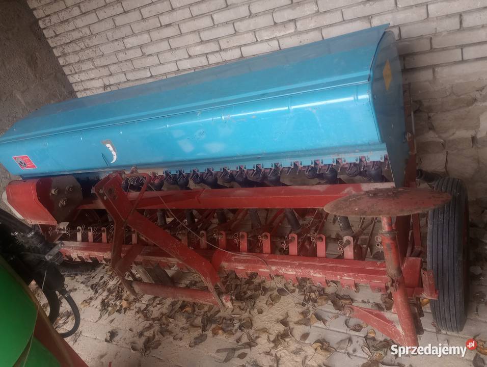 Siewnik zbożowy isaria typ 6050 25 m Huta Nowa sprzedam