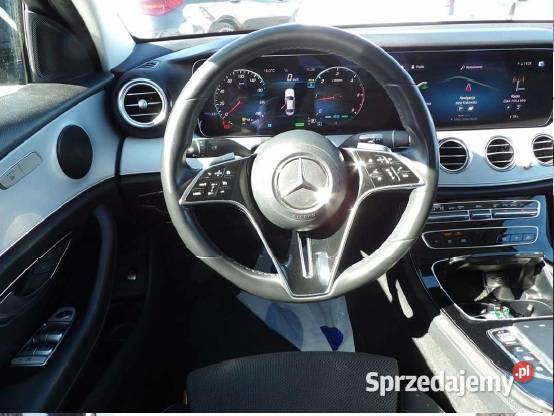 MERCEDESBENZ KLASA E 2023 199300 ccm 200 diesel Warszawa