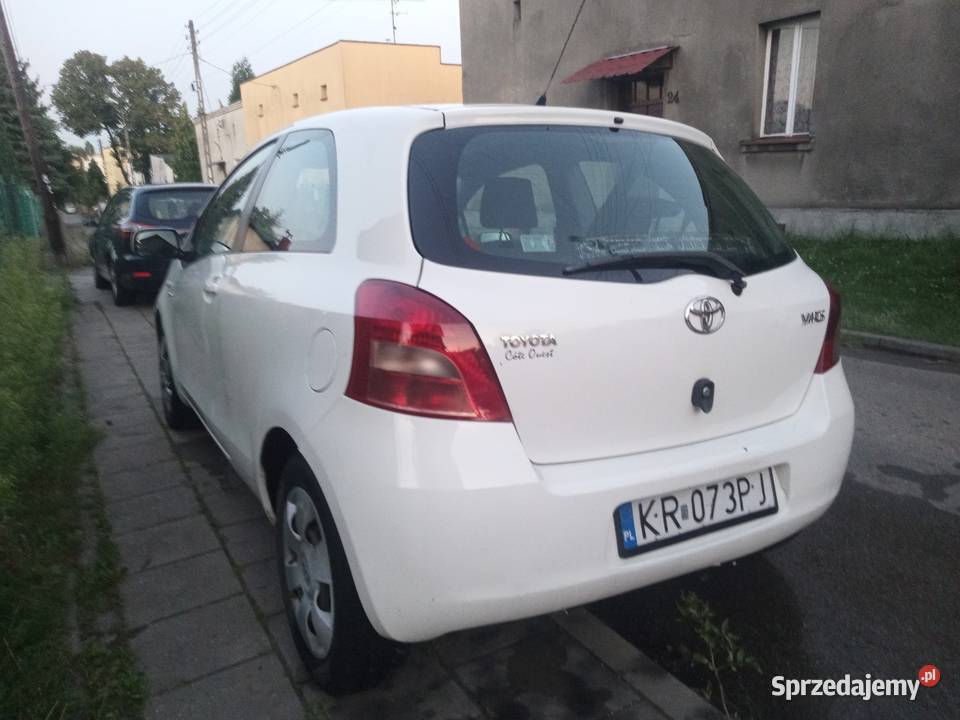 Yaris 2 14 D4D 90 sprawna 09 poduszka powietrzna Yaris Sosnowiec