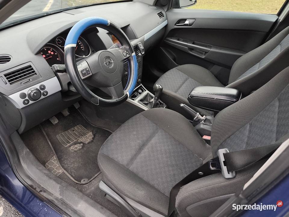 Opel Astra H 17 100 2004r