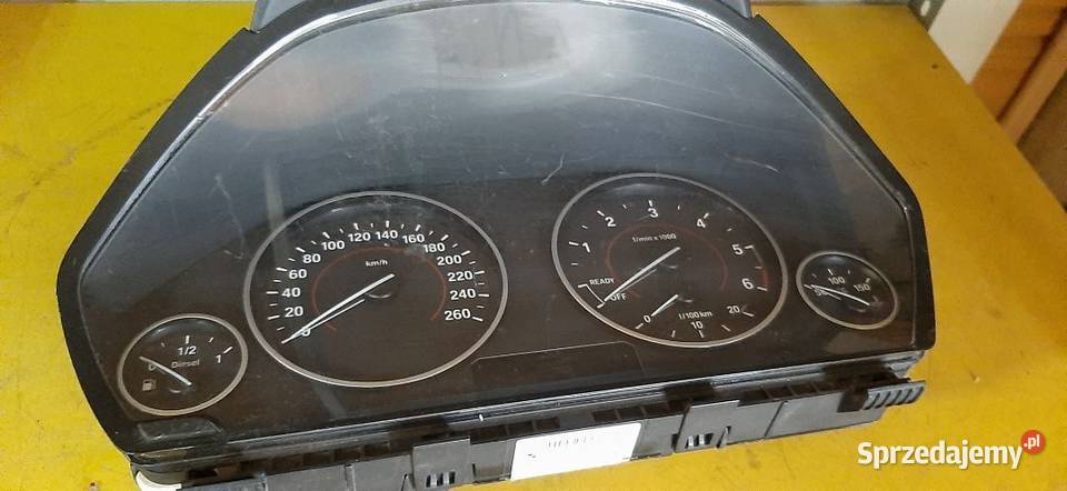Licznik BMW F30 F32 F34 diesel europa 2452778 Włoszczowa