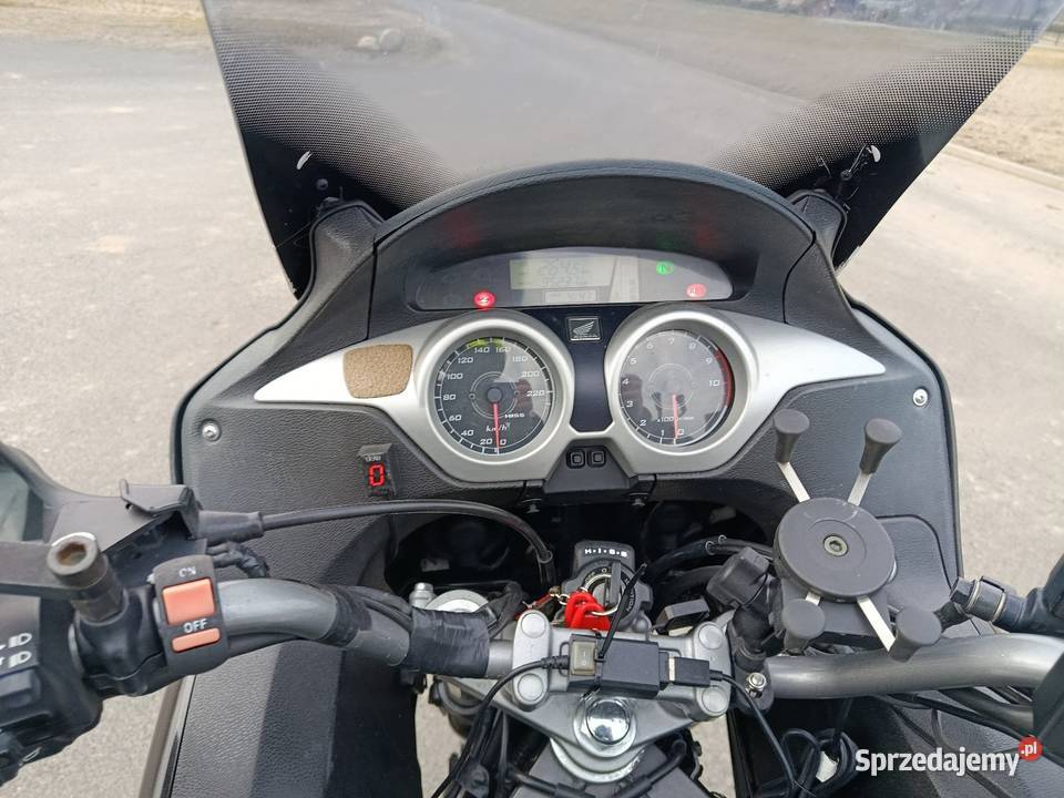 Honda Varadero 1000 Brzeg
