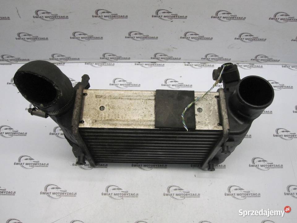 AUDI A4 B7 SLINE 07r intercooler 8E0145805N