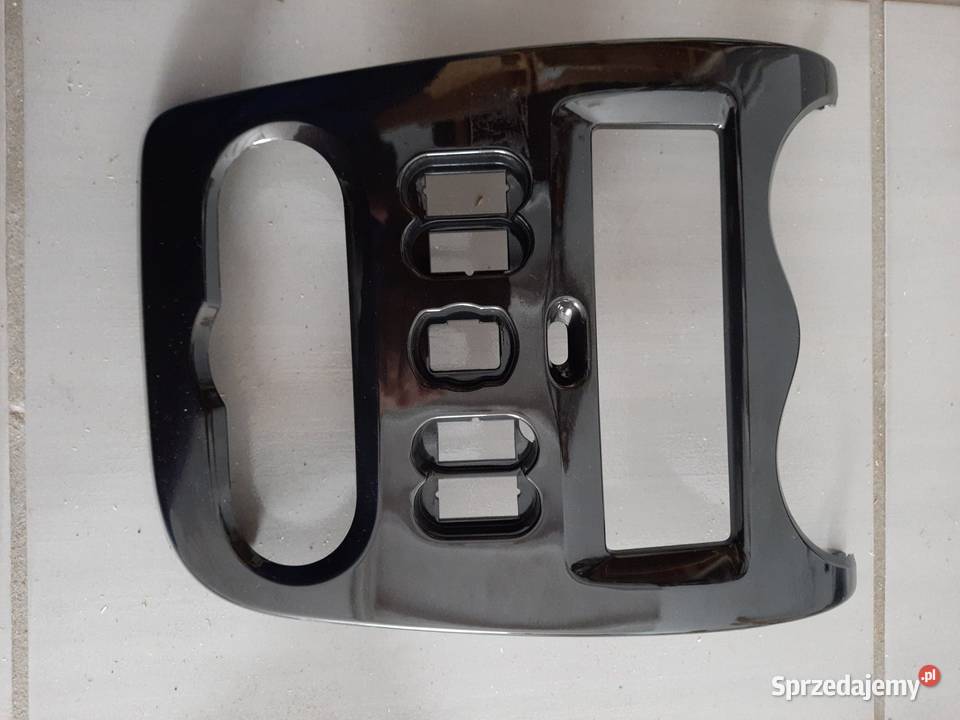 Ramka radiowa Dacia Duster 2011 kolor SiENNA śląskie Częstochowa