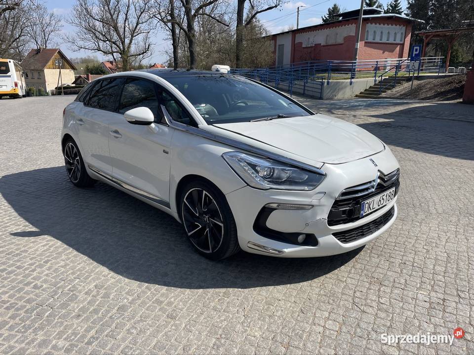 Citroen DS5 20HDI Hybrid 4 4x4 SportChic bogate Polanica-Zdrój