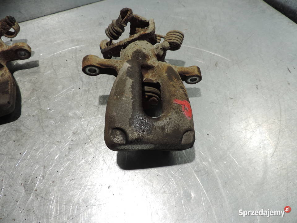 ZACISK HAMULCOWY PRAWY TYŁ TYLNY SMART FORFOUR Rok produkcji 2004 Części samochodowe Nowy Sącz sprzedam