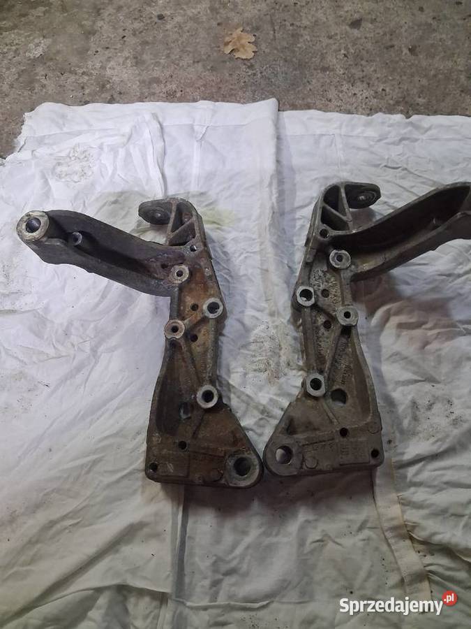 Skoda octavia II wspornik wahacza lewy prawy osobowe Długa Kościelna