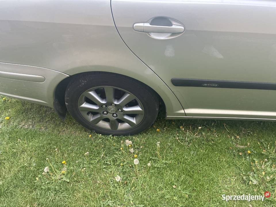 Avensis 2007r okazja Toyota Ząbki