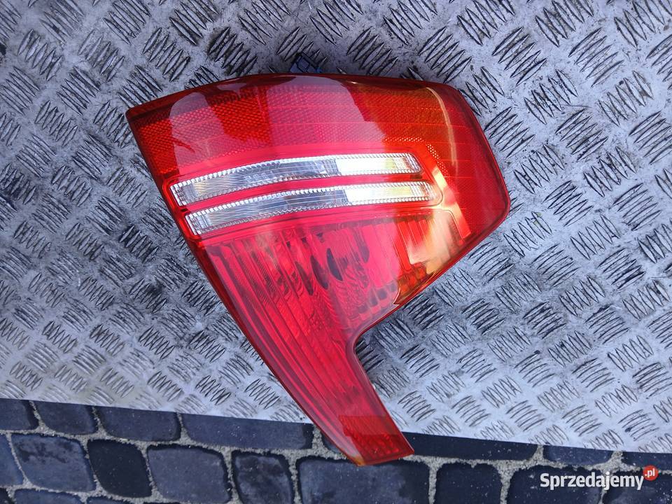 Lampa lewa tył tylna Citroen C4 I EU HB 5D 0410r lewe Lampy tylne