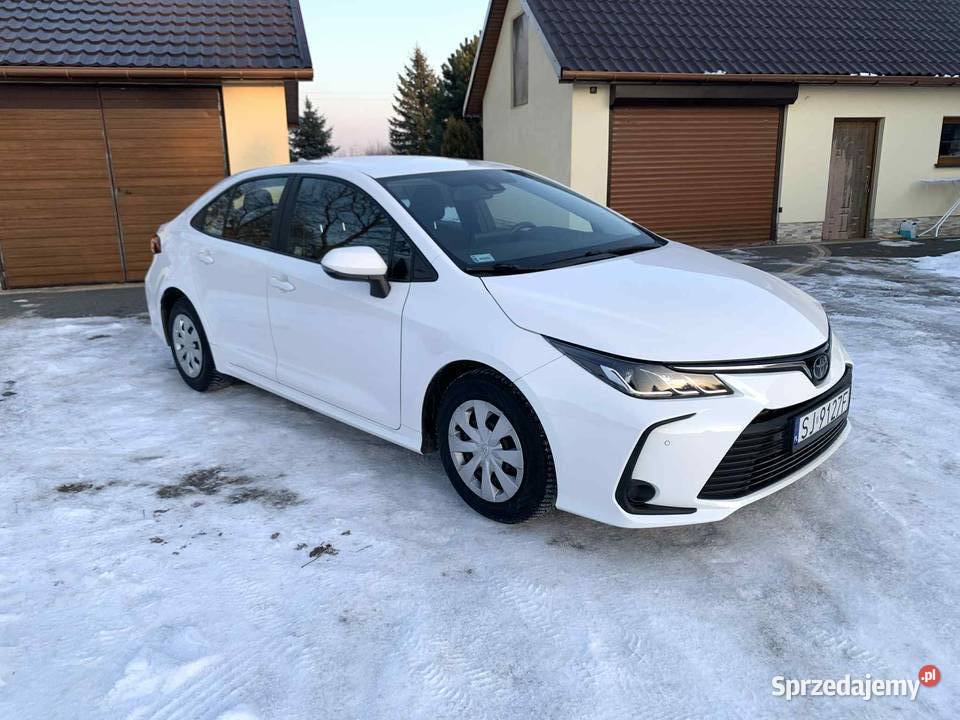 Toyota Corolla 15 Benzyna 2022r Salon Polska Jaworzno