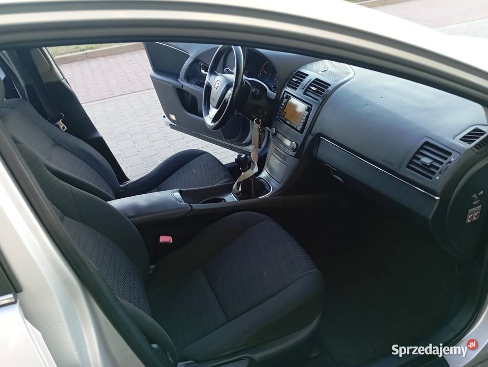 TOYOTA AVENSIS 20 D 4D STAN ZAREJESTROWANA radio Motoryzacja Gostynin