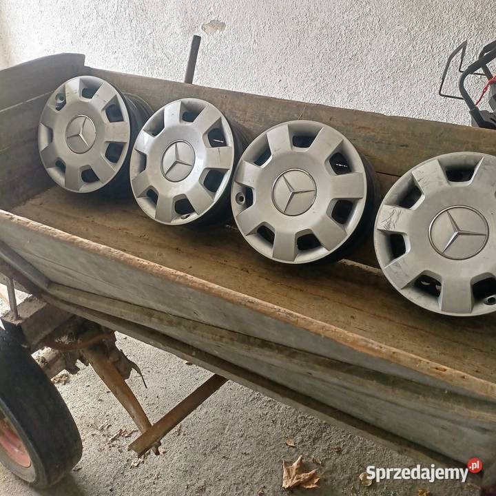 WÓZ KONNY I DO TRAKTORA skrzyniowy 4 koła 14 16 Maszyny rolnicze Ropczyce sprzedam