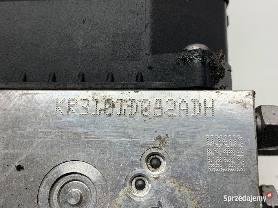 POMPA ABS FORD MUSTANG V DR332C405AD 37 309 osobowe