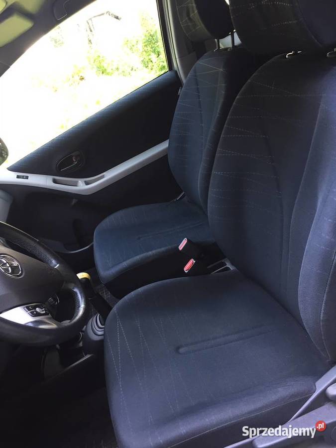 Toyota Yaris II benzyna poj 13 2007 155 000 Warszawa